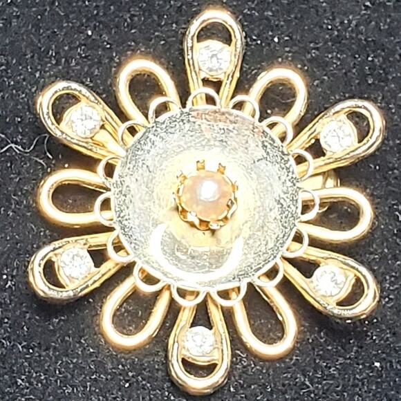 Clear Rhinestone Faux Pearl Gold Tone Vtg Unsigned 1.5" Floral Flower - Picture 1 of 4